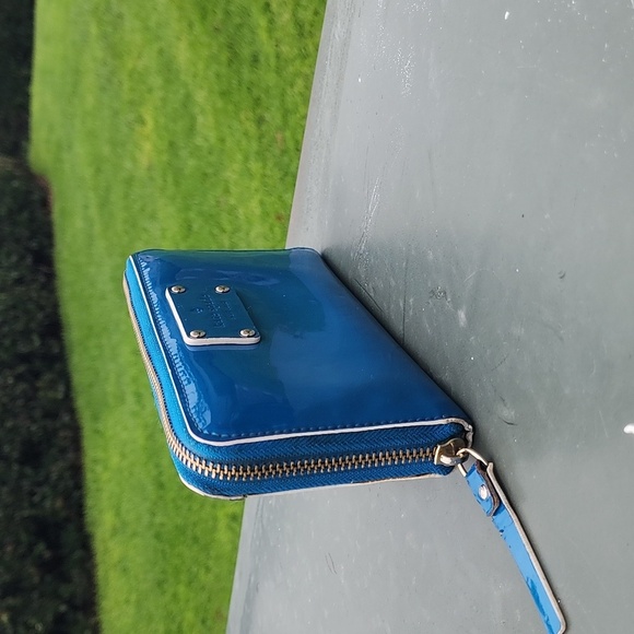 Kate Spade Blue Patent Leather wallet - Picture 2 of 15